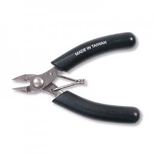 Flush Cutter- 3.5 Inch W/ Black Handle